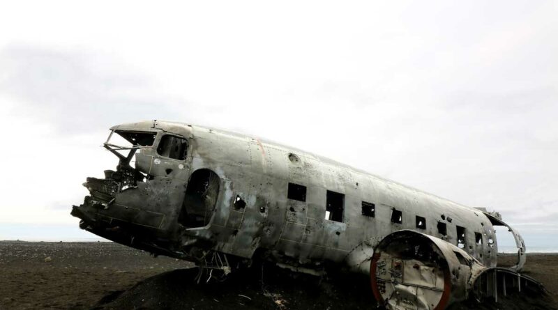 Ein massiver Hurrikan trifft Florida und verursacht viele Todesopfer.